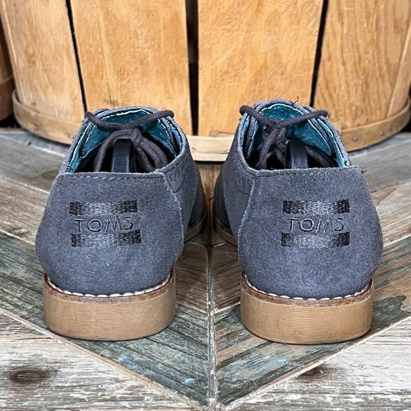 Toms Brogue Gray Suede Cap Toe Casual Lace Up Oxfords Shoes Womens Size 5.5 - Picture 6 of 11
